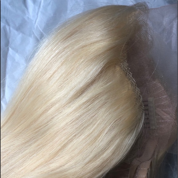 26” lace front blonde 613 T line human hair wig - Picture 13 of 15